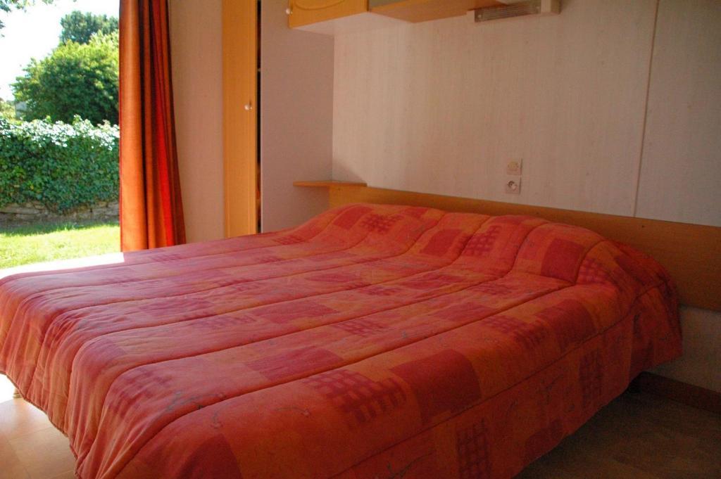 La Lande Du Moulin Sulniac Room photo